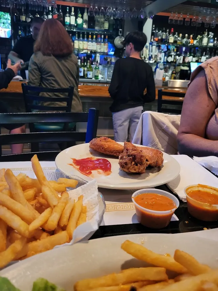 Buffalo Wings and Fries